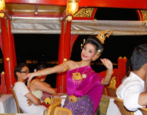 Chao Phraya River Dinner Cruise