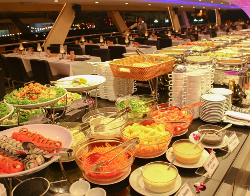 Chao Phraya River Dinner Cruise